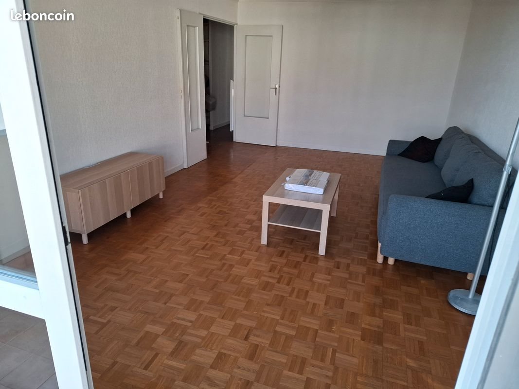 Appartement à louer, 82m², Lyon 8ème