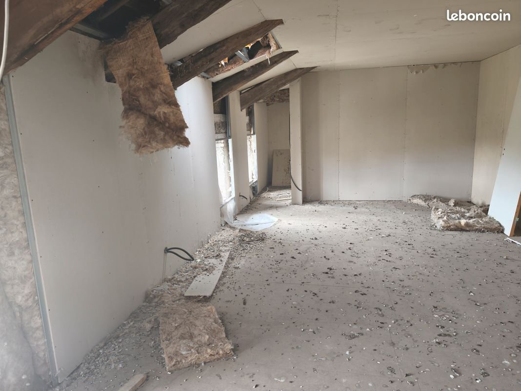 Appartement à vendre, 650m², Saint-Symphorien-sur-Coise