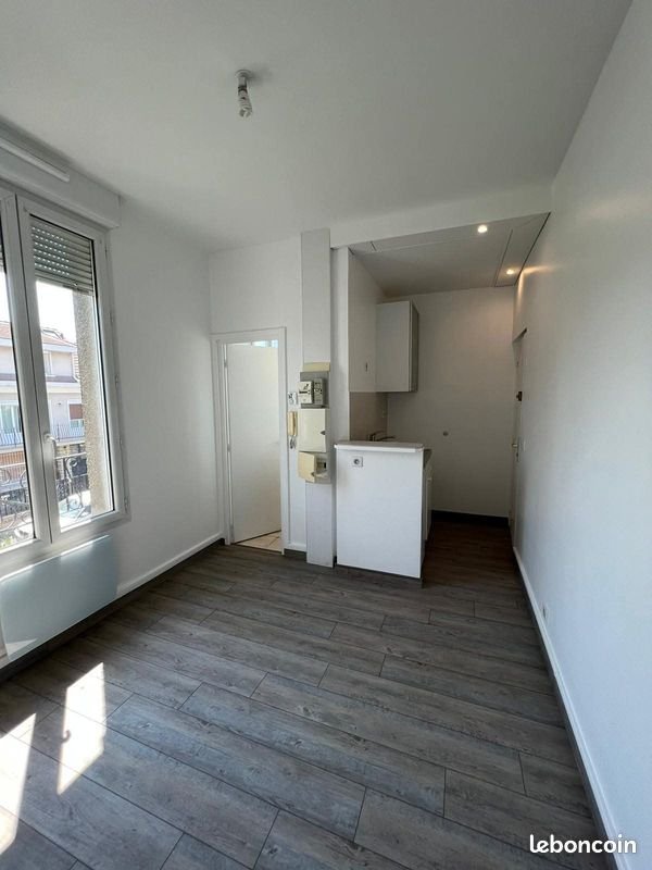 Appartement à louer, 24m², L'Haÿ-les-Roses