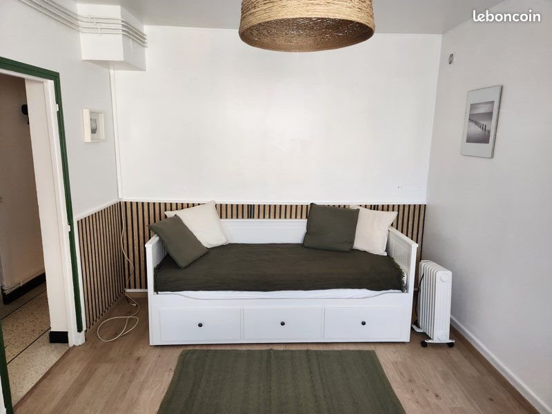 Appartement à louer, 37m², Saint-Sauves-d'Auvergne