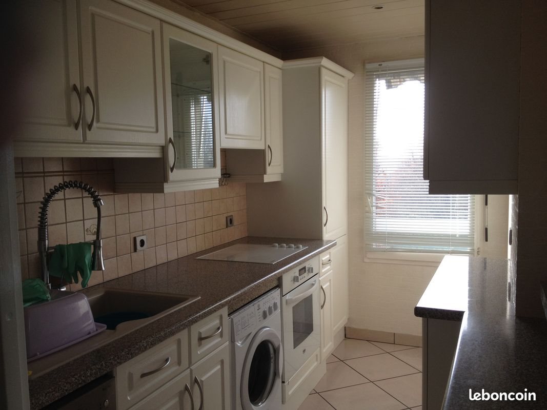 Appartement à louer, 82m², Ambilly
