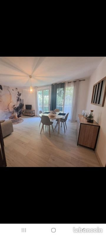 Appartement à louer, 56m², L'Isle-sur-la-Sorgue