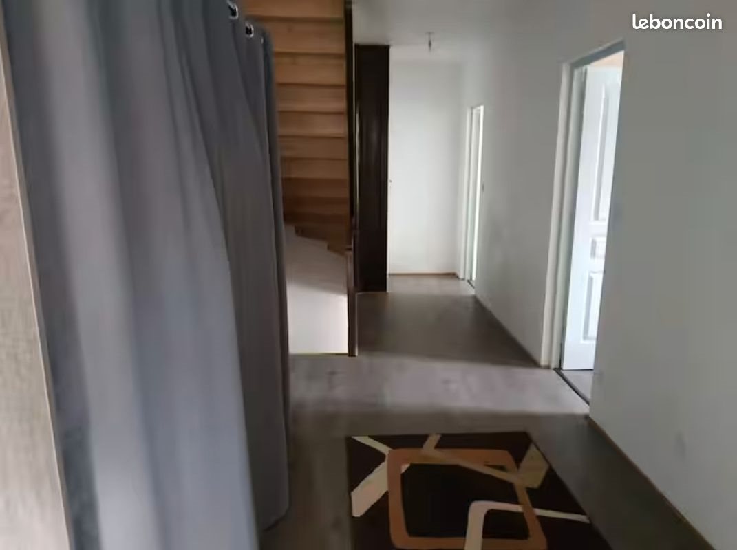 Maison à louer, 92m², Saint-Etienne