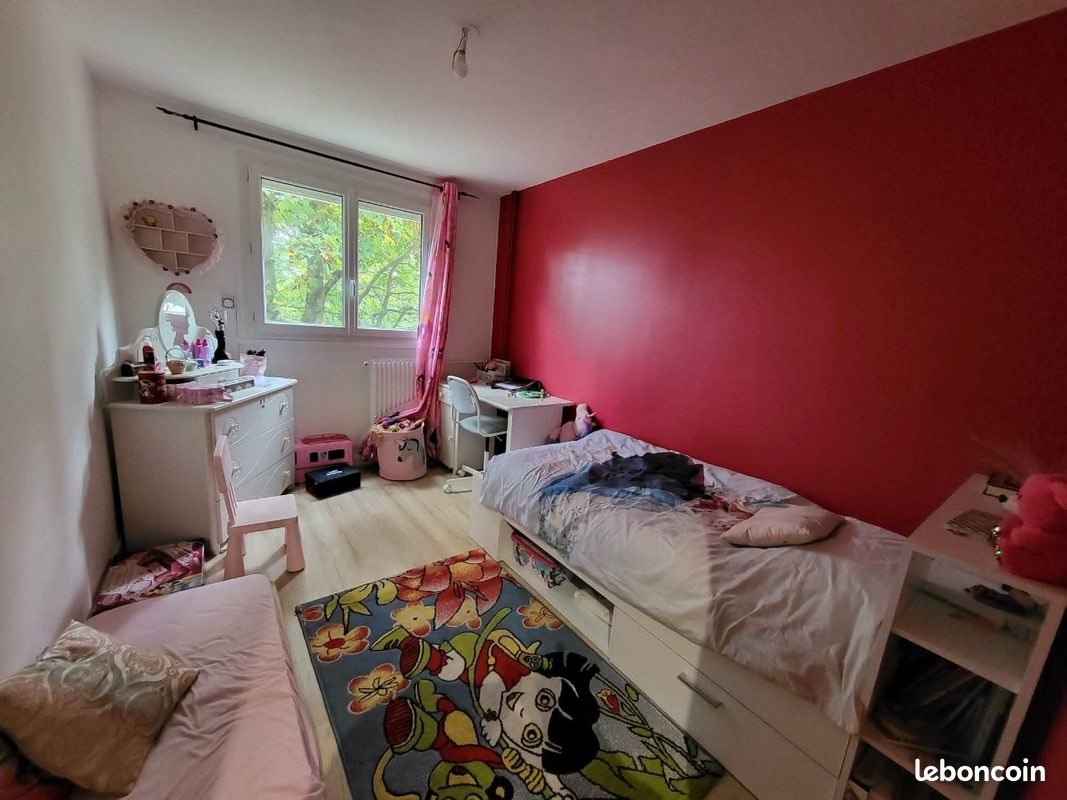 Appartement à louer, 100m², Saint-Étienne