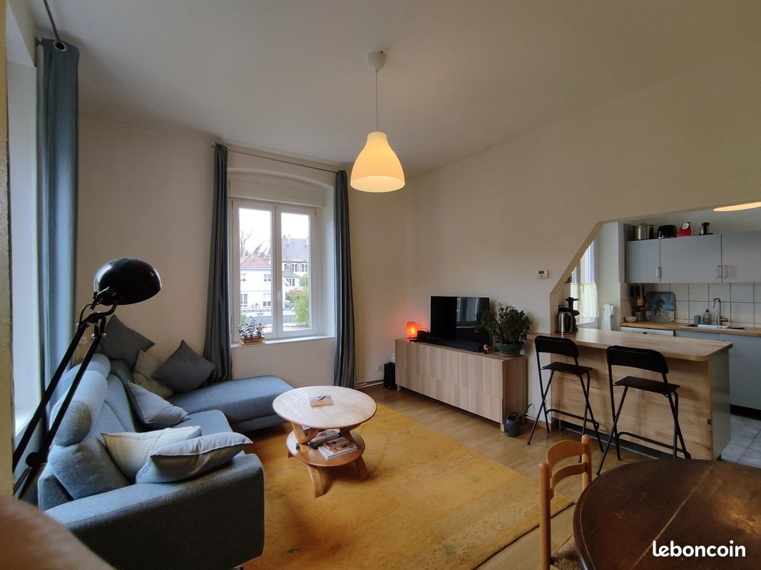 Appartement à louer, 72m², Buhl