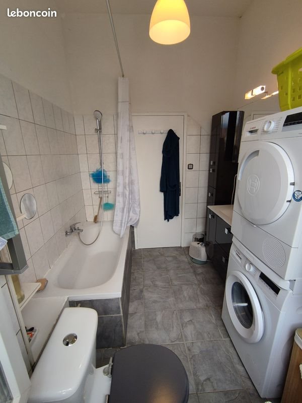 Appartement à louer, 72m², Buhl