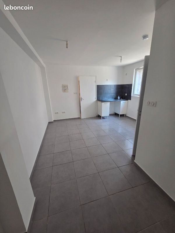 Appartement à louer, 21m², La Seyne-sur-Mer