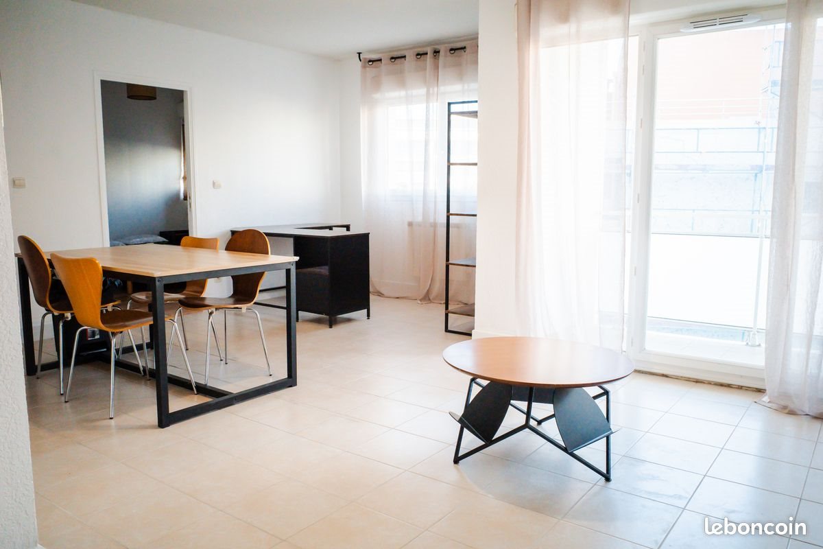 Appartement à louer, 40m², Marseille 10ème