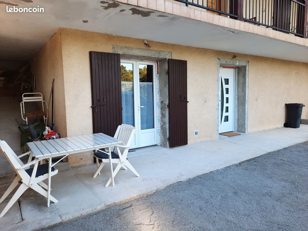 Appartement à louer, 35m², Aubenas