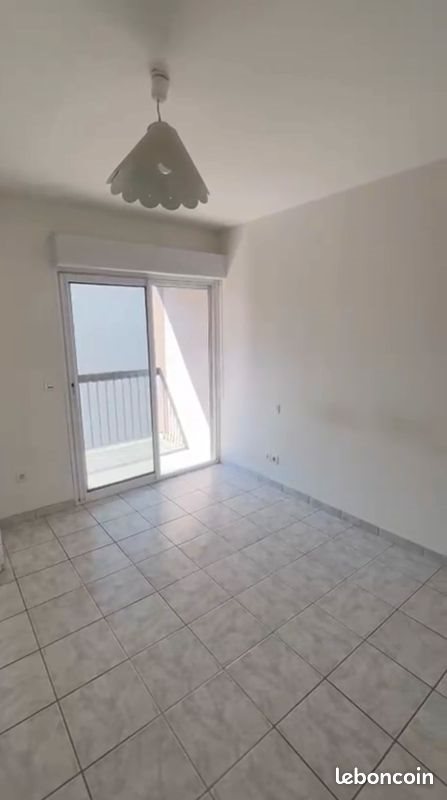 Appartement à louer, 73m², Sète