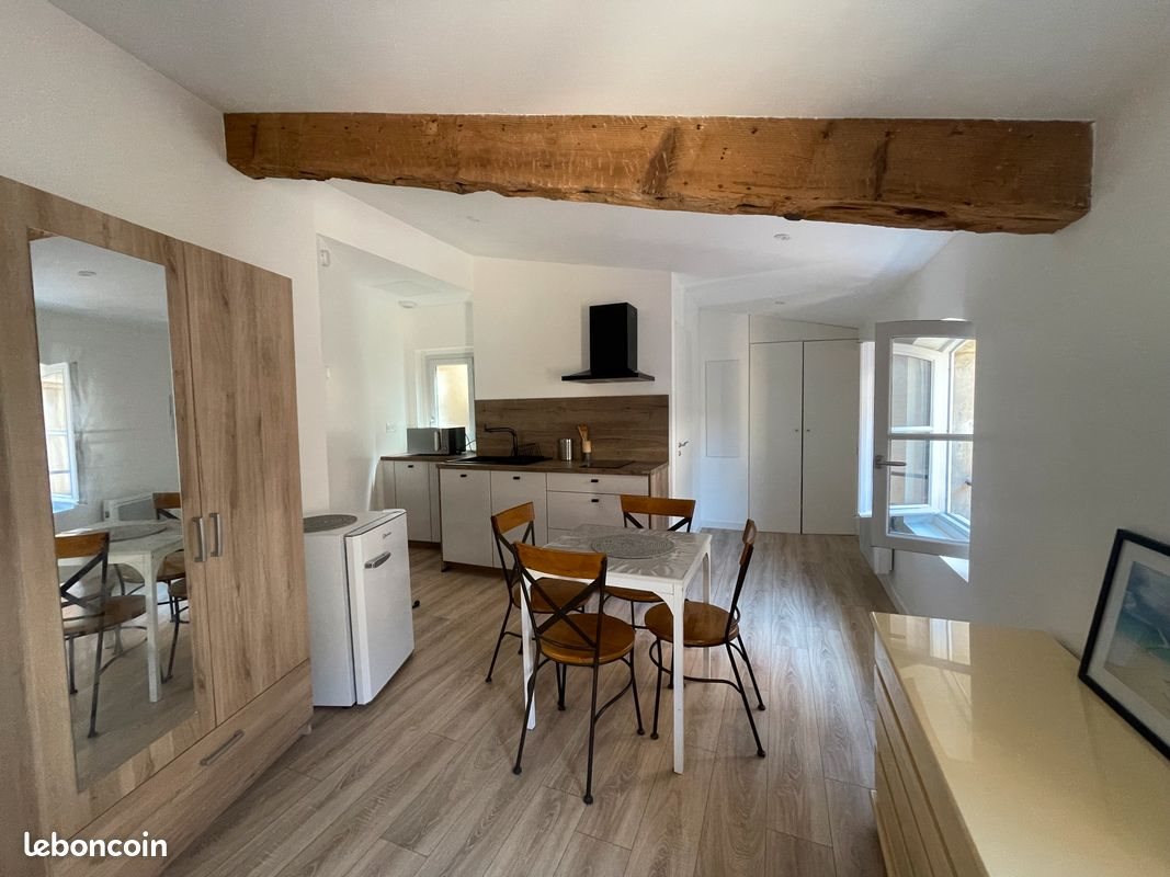 Appartement à louer, 24m², Béziers