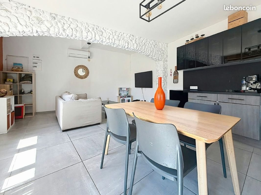 Maison à vendre, 105m², Ouveillan