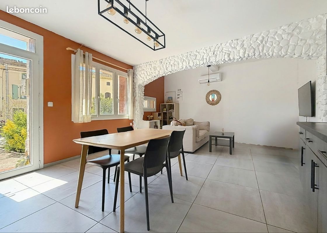 Maison à vendre, 105m², Ouveillan