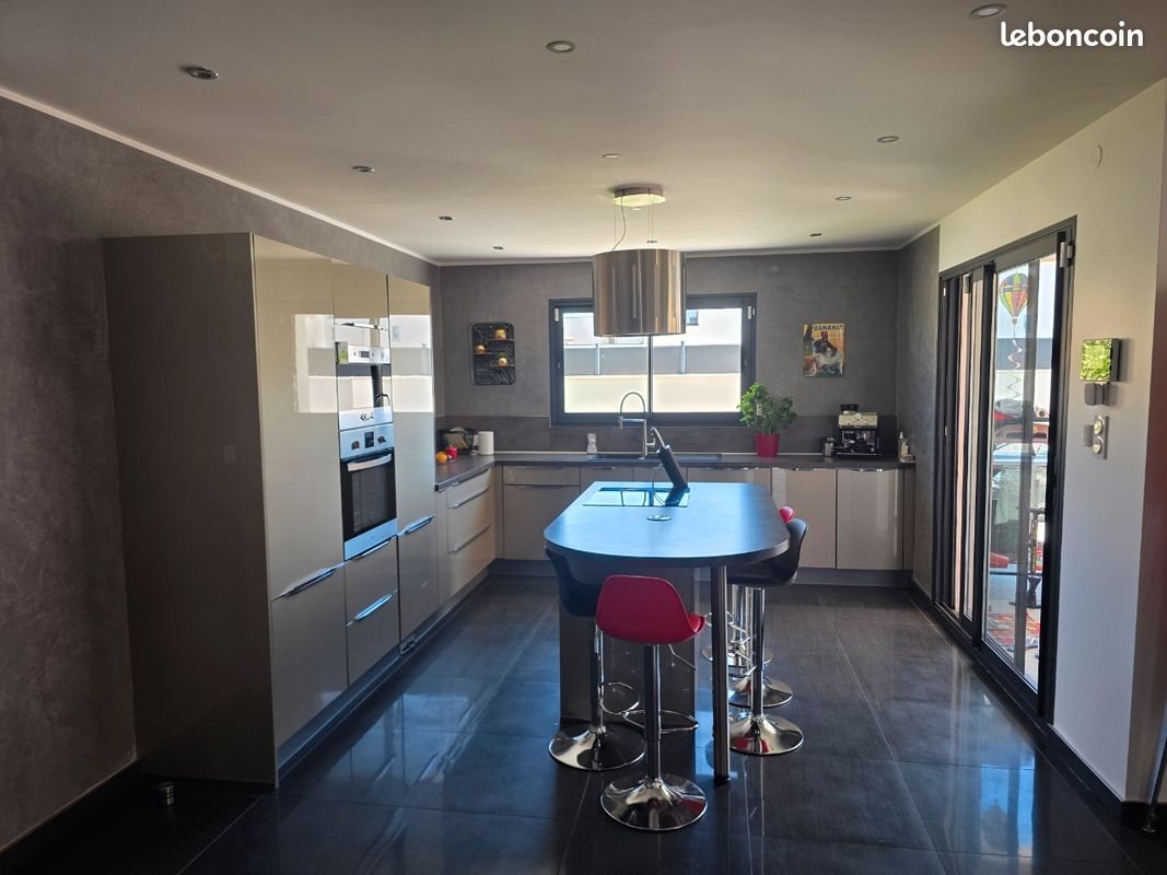 Maison à vendre, 181m², Perrigny-lès-Dijon