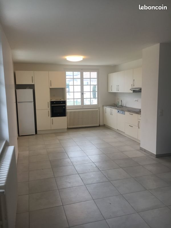 Appartement à louer, 76m², Divonne-les-Bains