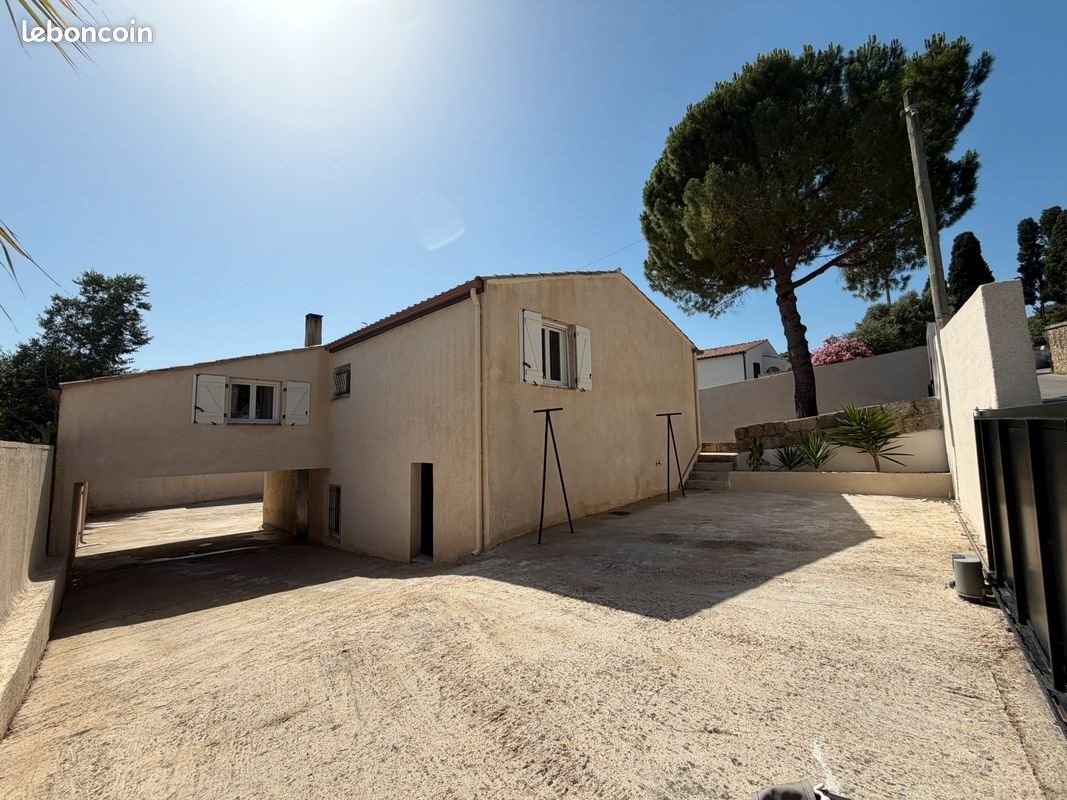 Maison à vendre, 89m², Gallargues-le-Montueux