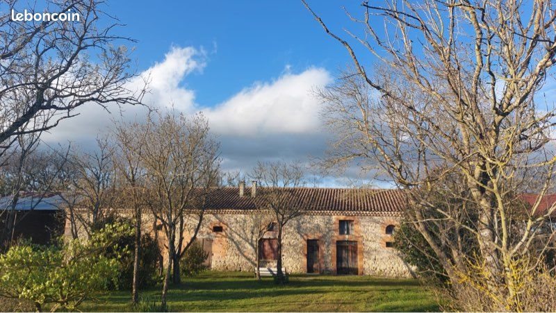 Maison à vendre, 600m², Auriac-sur-Vendinelle