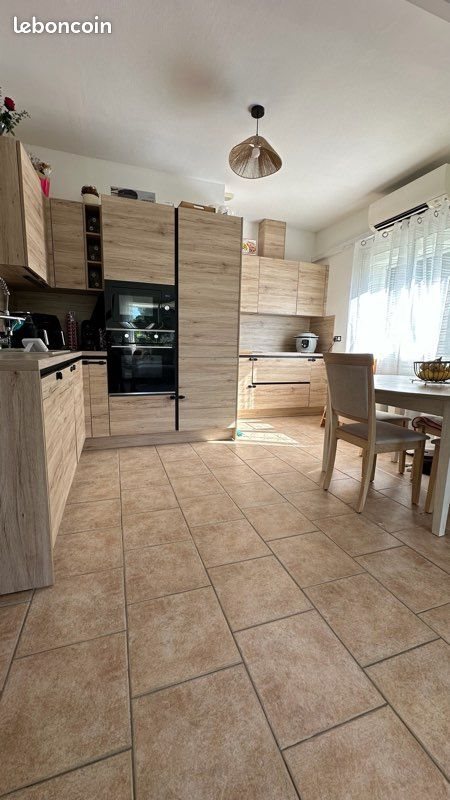 Maison à vendre, 200m², Sainte-Anastasie
