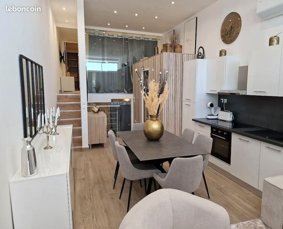 Appartement à louer, 70m², Bandol