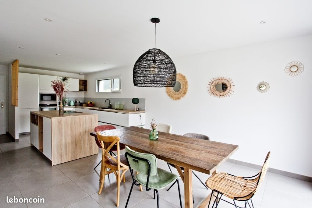 Maison à louer, 89m², Confolens
