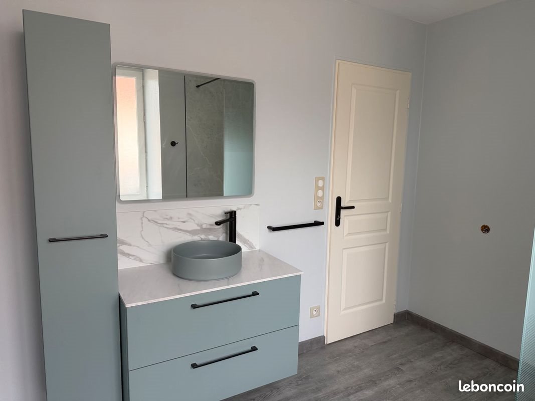 Maison à louer, 78m², Lignières