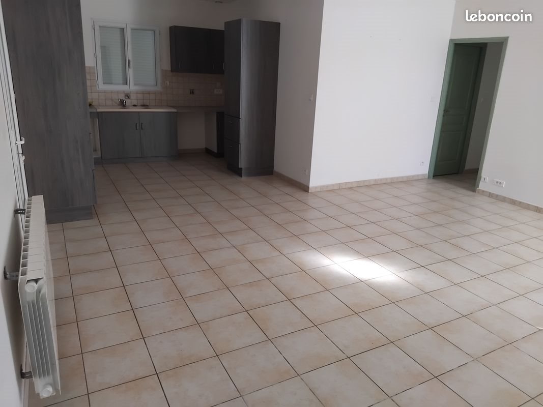 Maison à louer, 95m², Chabrac