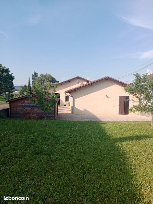 Maison à louer, 125m², Saint-Alban-de-Roche