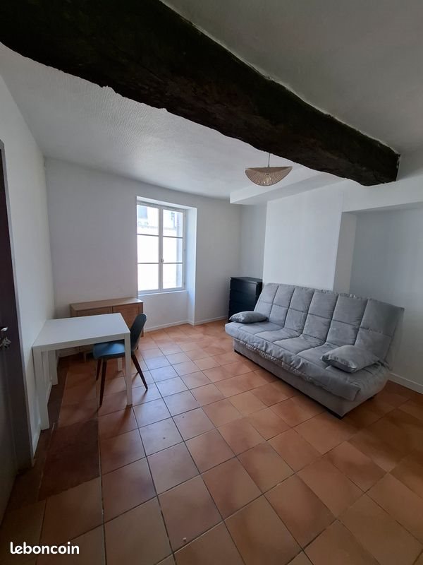 Appartement à louer, 19m², Orléans