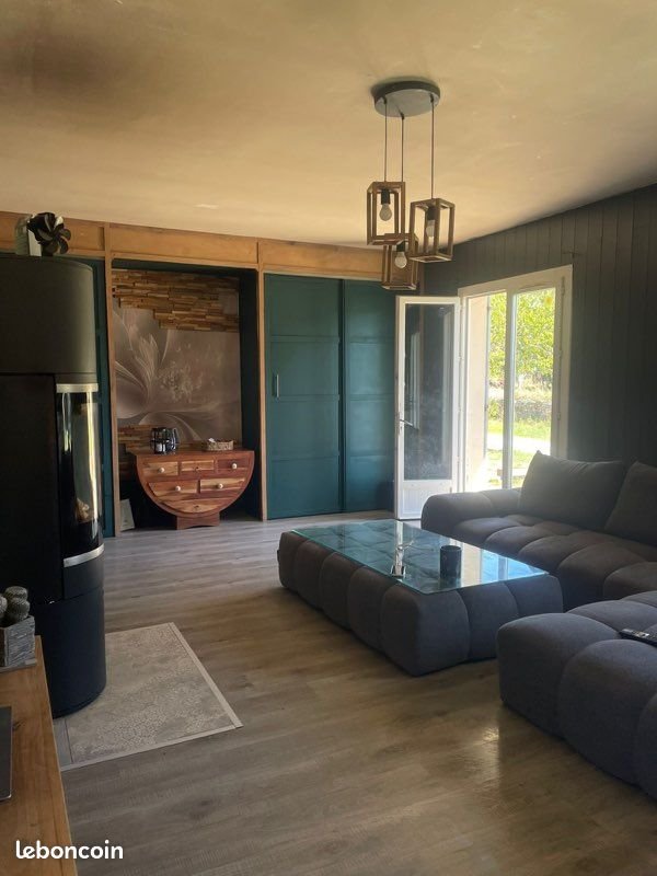 Maison à vendre, 240m², Nieul-le-Virouil