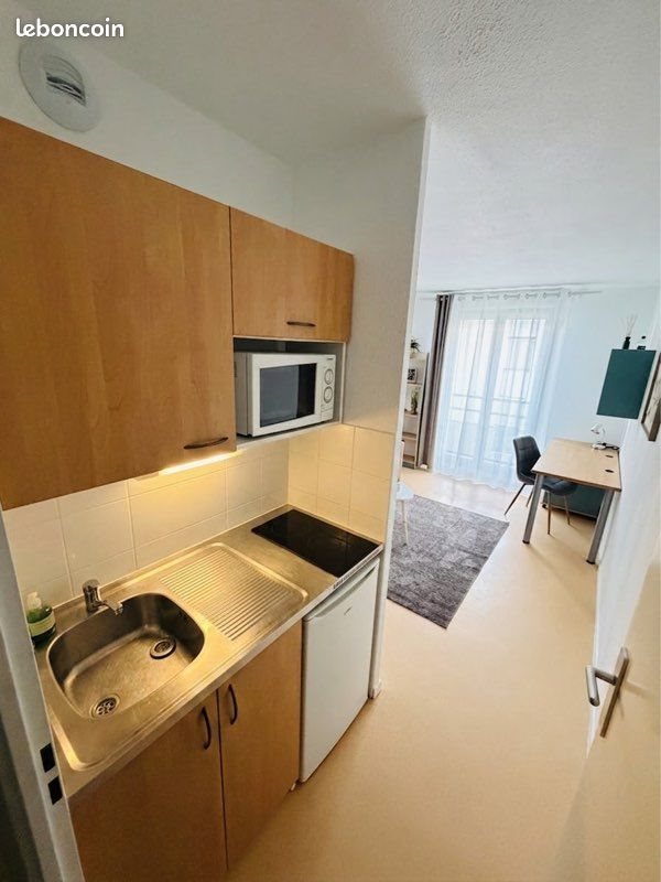 Appartement à louer, 20m², Saint-Etienne