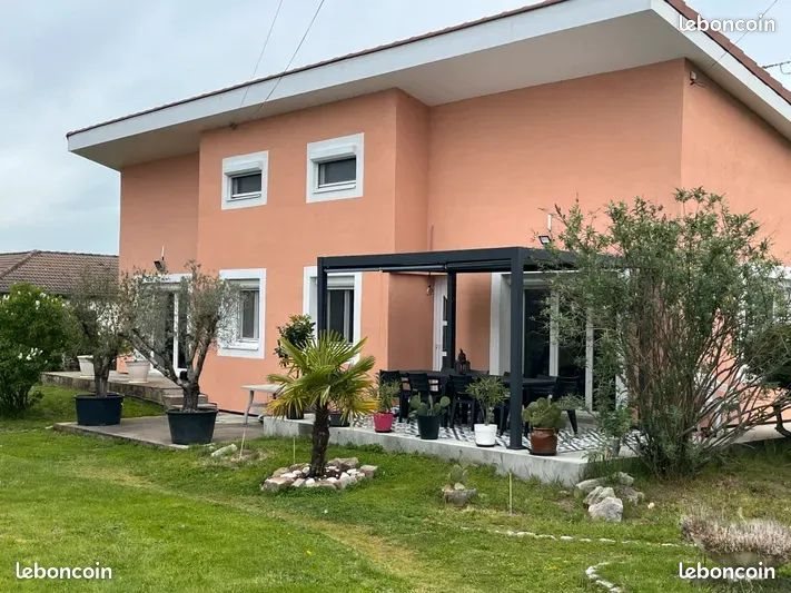 Maison à vendre, 148m², Saint-Romain-le-Puy