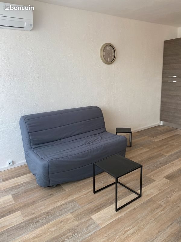 Appartement à louer, 23m², Nîmes