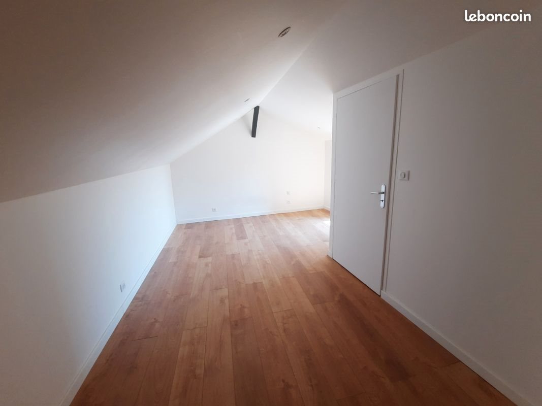 Appartement à louer, 60m², Saint-Laurent-sur-Sèvre
