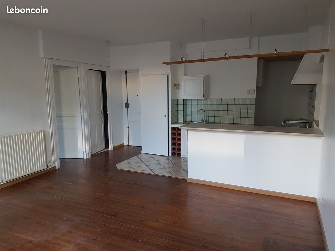Appartement à louer, 55m², Pau