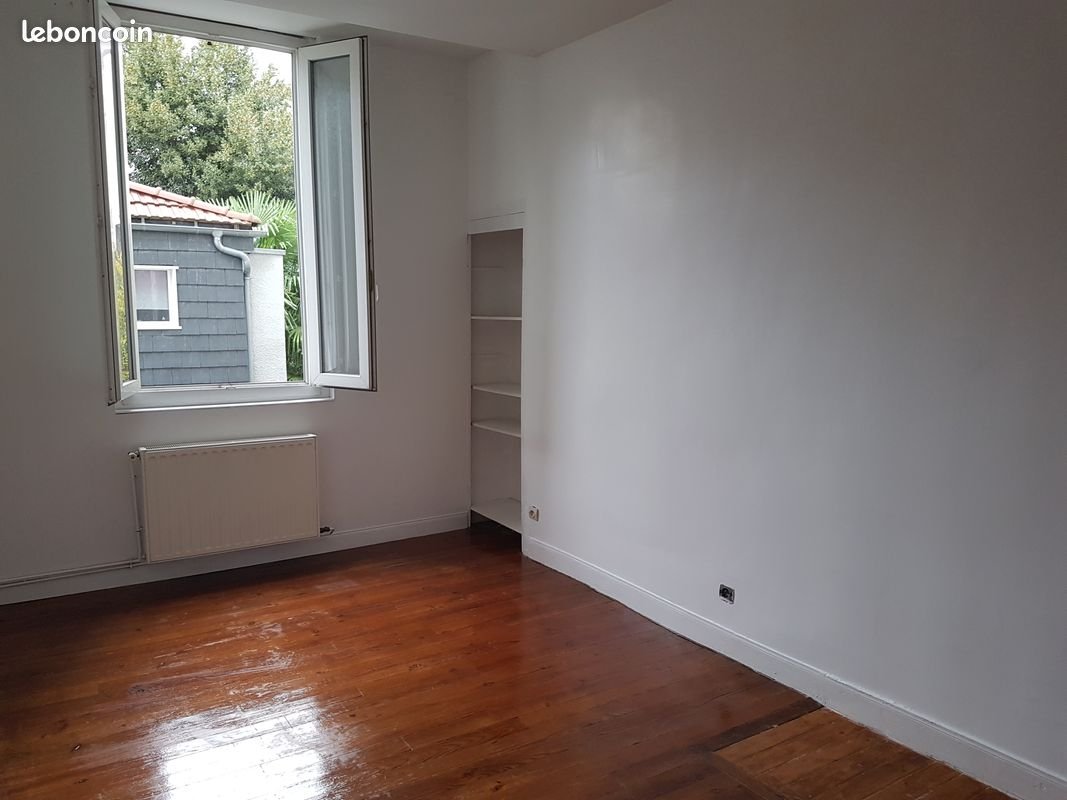 Appartement à louer, 55m², Pau