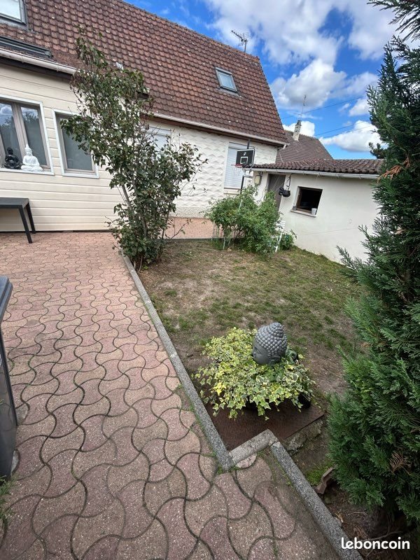 Maison à louer, 97m², Saint-Etienne-du-Rouvray