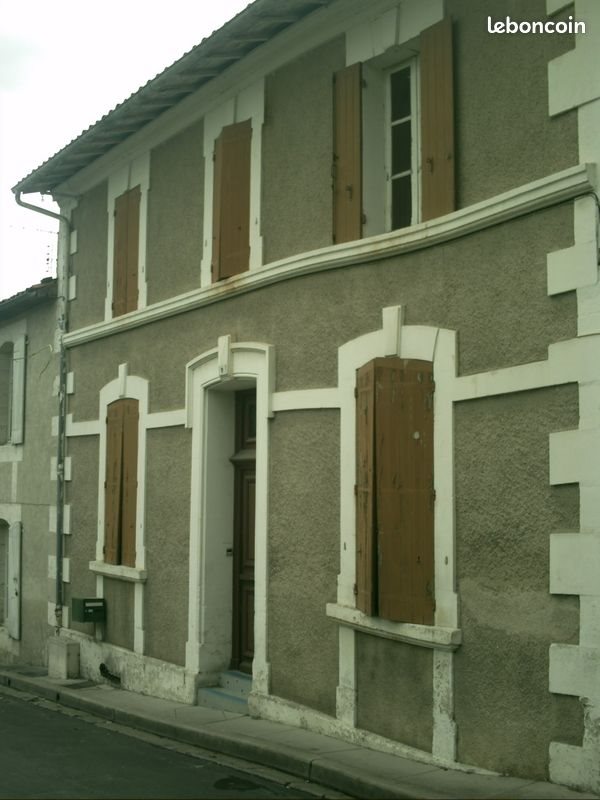 Maison à louer, 160m², Montmoreau-Saint-Cybard