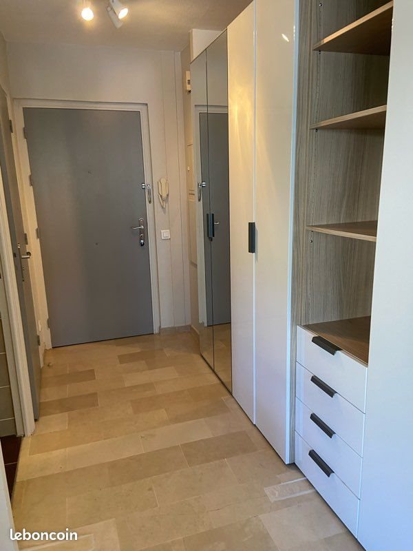 Appartement à louer, 28m², Mougins