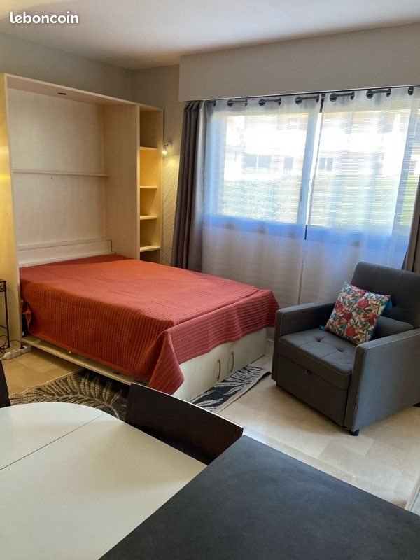 Appartement à louer, 28m², Mougins