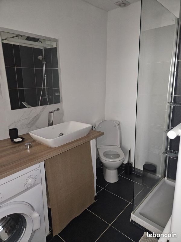 Appartement à louer, 47m², Nîmes