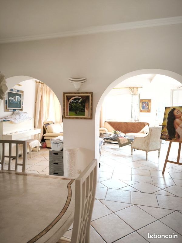 Maison à vendre, 248m², Saint-Raphaël