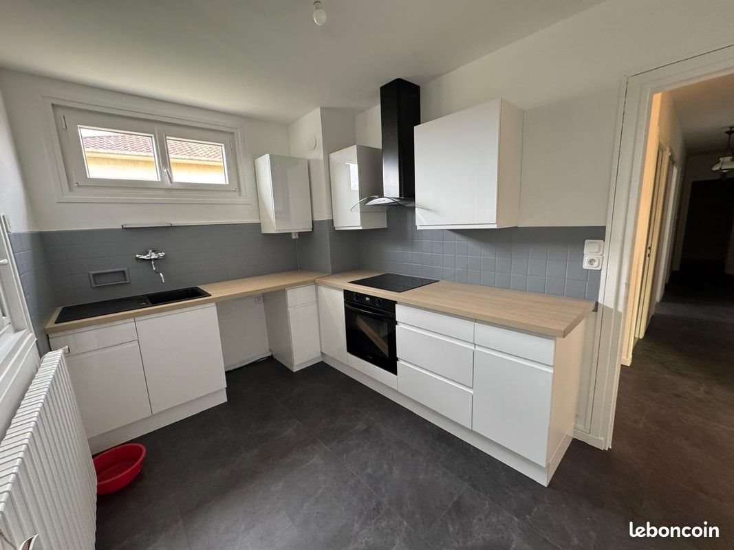Maison à louer, 82m², Cournon-d'Auvergne
