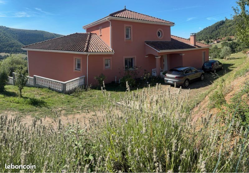 Maison à vendre, 196m², Millau