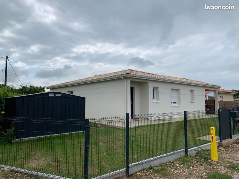 Maison à louer, 95m², Izon