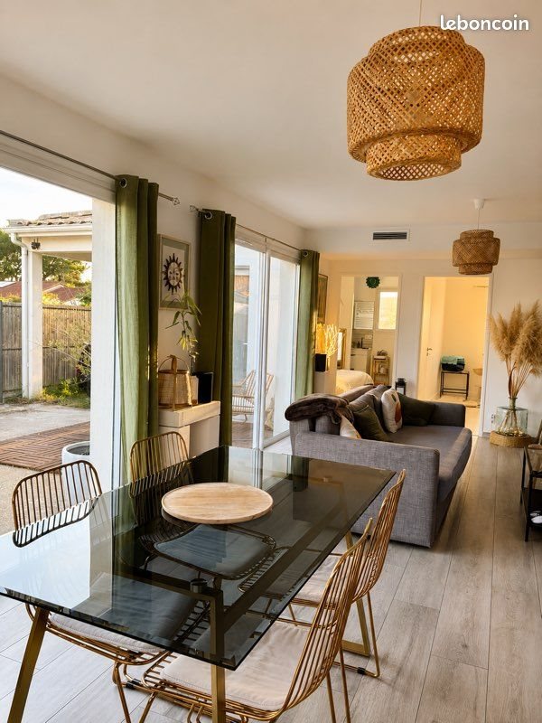 Maison à louer, 95m², Izon