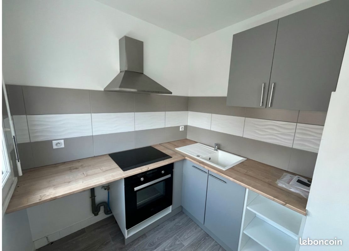 Appartement à louer, 28m², Le Coteau