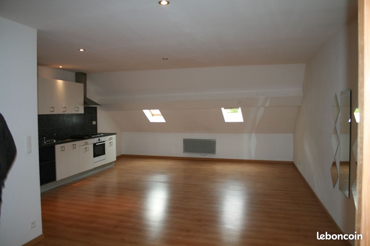 Appartement à louer, 50m², Gy