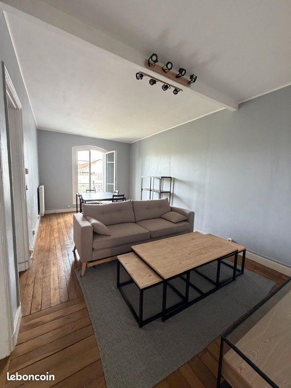 Appartement à louer, 49m², Issy-les-Moulineaux