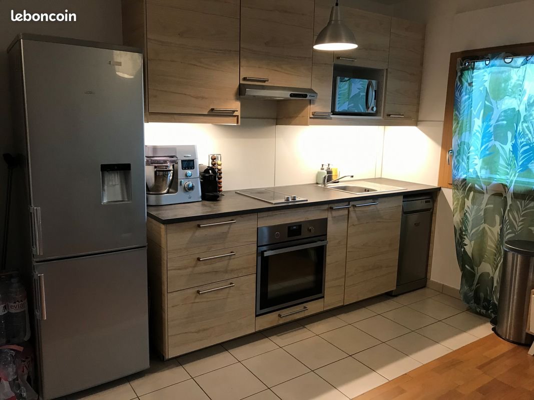 Appartement à louer, 46m², Courbevoie
