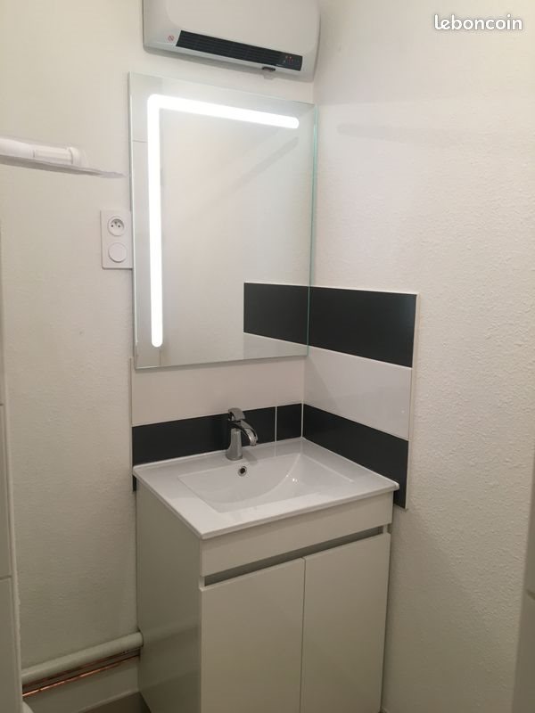 Appartement à louer, 65m², Valros